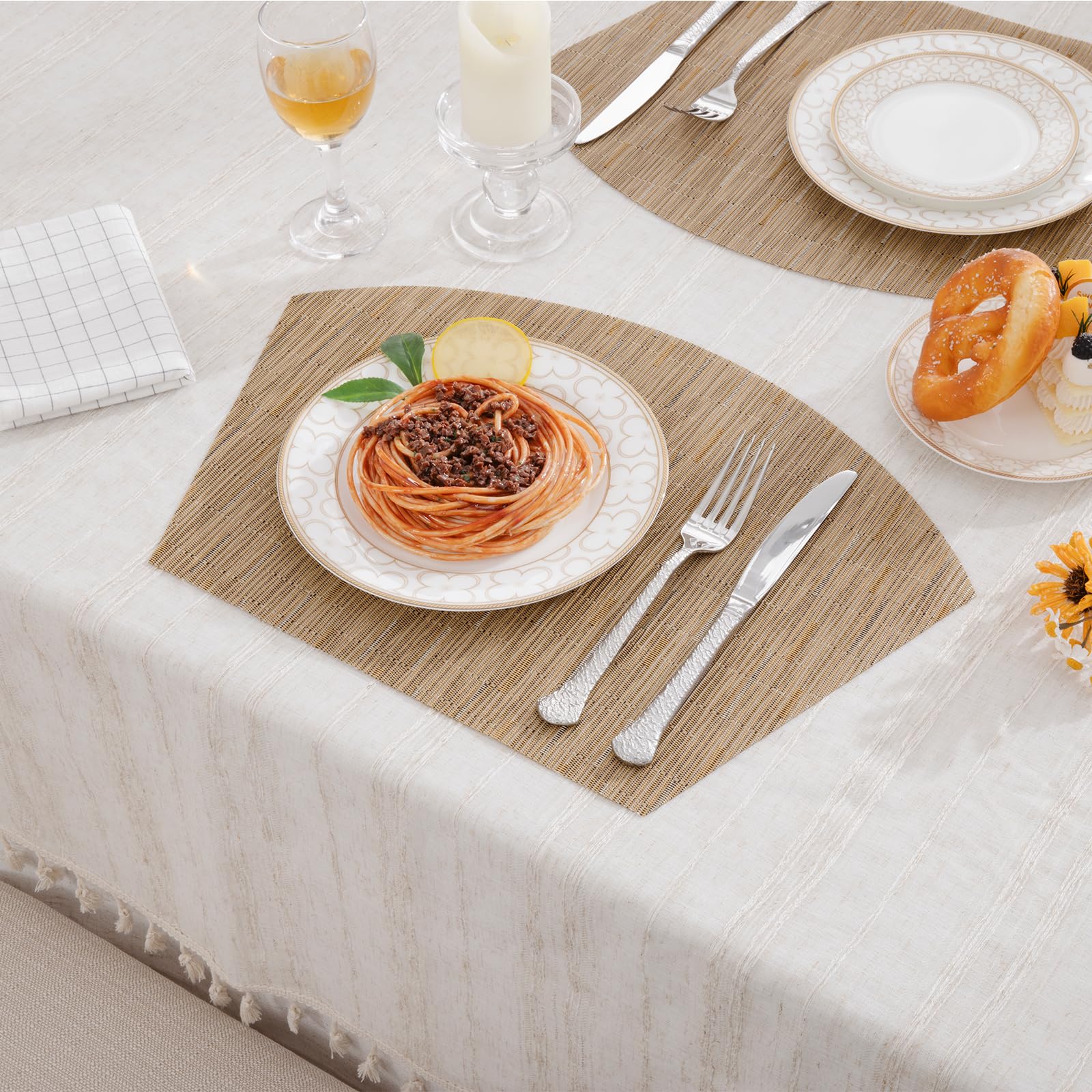 SHACOS Wedge Shape Placemats Set of 4 Woven Vinyl Placemat for Round Table Curved Place Mats Wipe Clean Kitchen Dining Table Mats (4, Tan) - Image 3